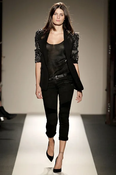 Look 13